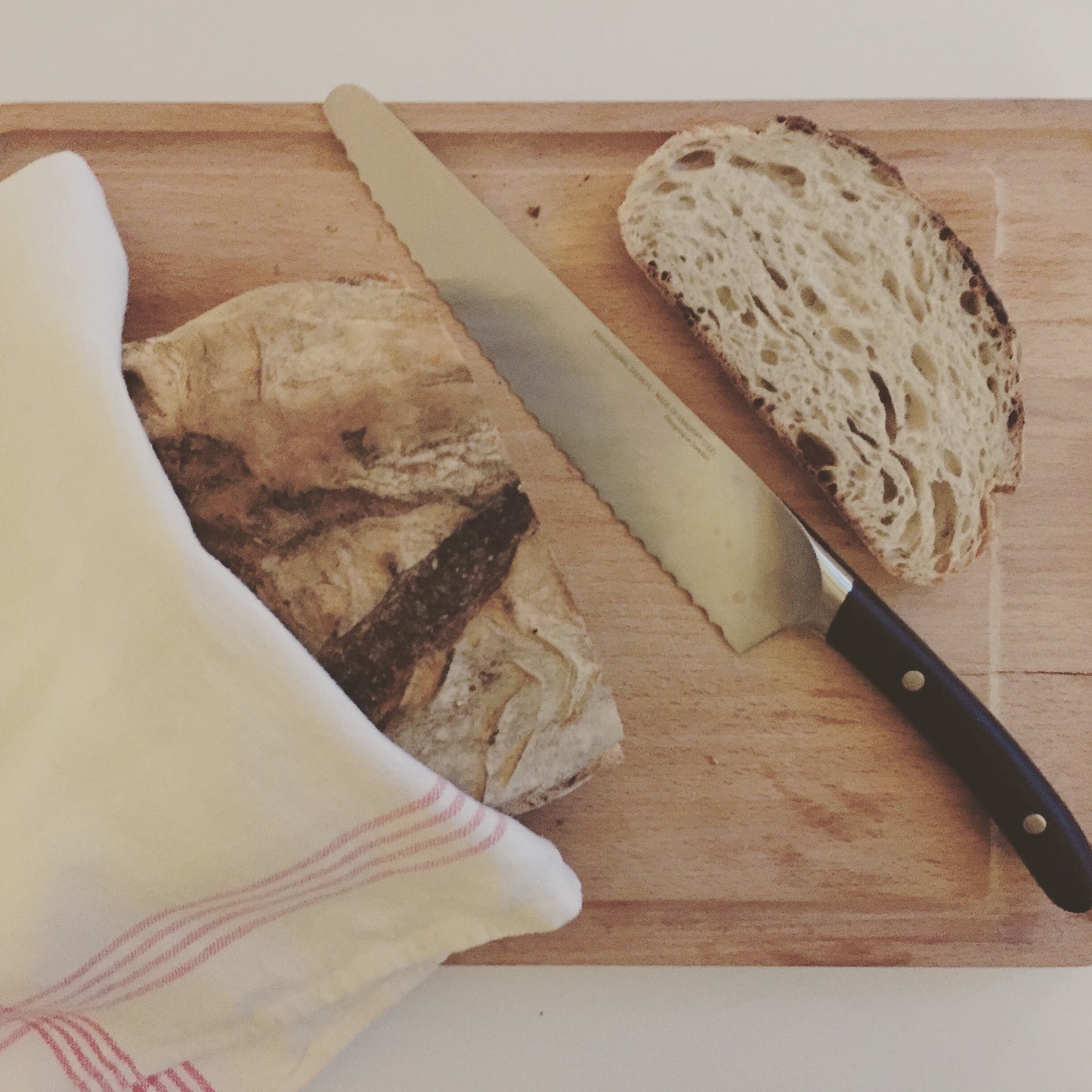 Chef's Bread Knife